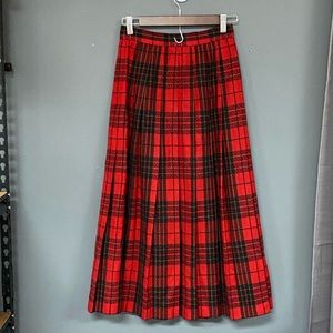 Vintage Jos. A. Bank  skirt.  Size 6